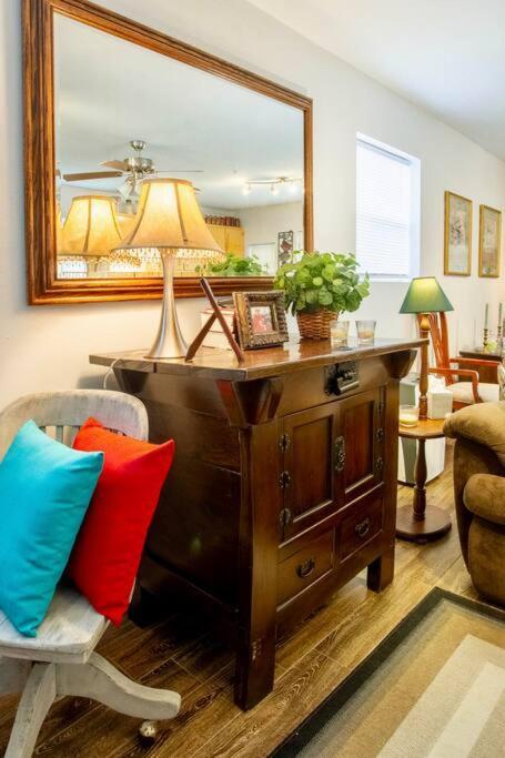 Beach Barn - 5Min To Pcola Beach Gulf Breeze Luaran gambar